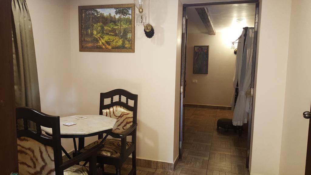 Casa Menezes - A Heritage Goan Homestay 巴姆博利姆 客房 照片