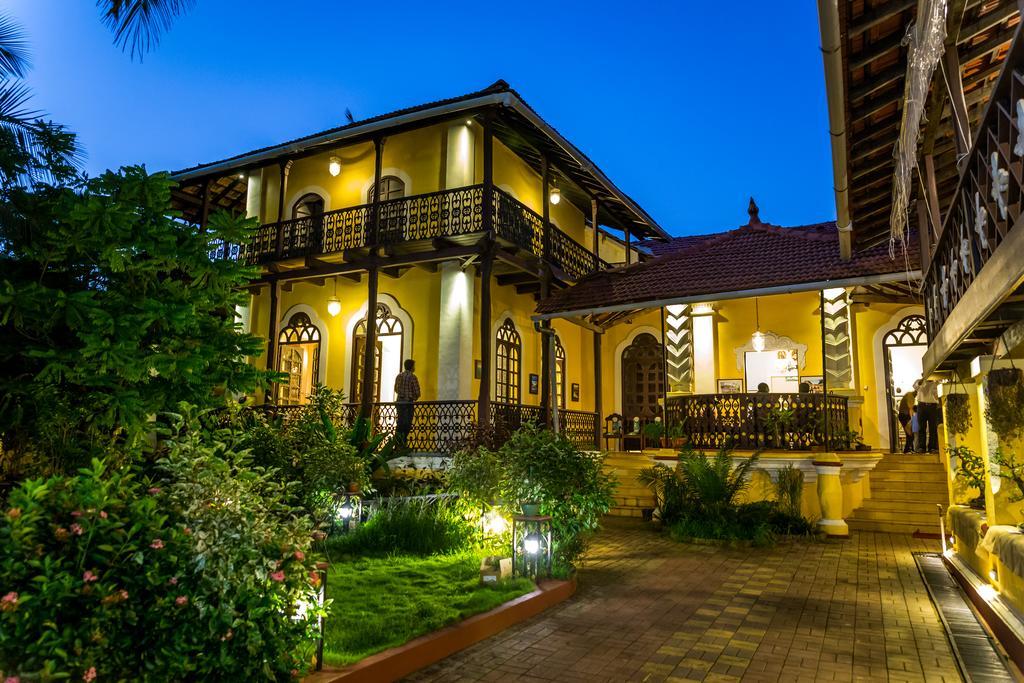 Casa Menezes - A Heritage Goan Homestay 巴姆博利姆 外观 照片