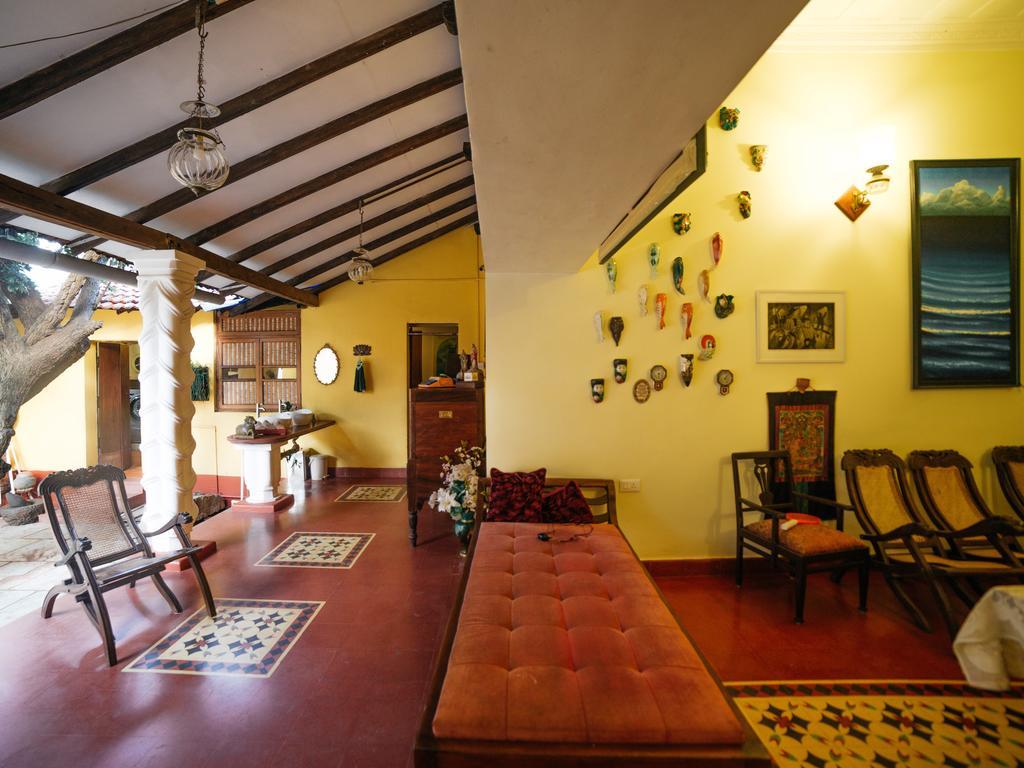 Casa Menezes - A Heritage Goan Homestay 巴姆博利姆 外观 照片